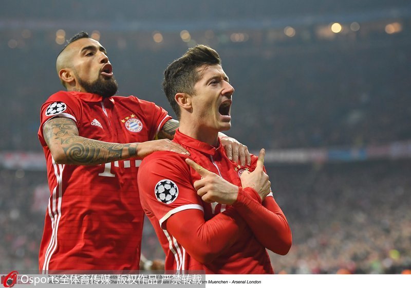 电竞平台-莱万多夫斯基和c罗谁厉害