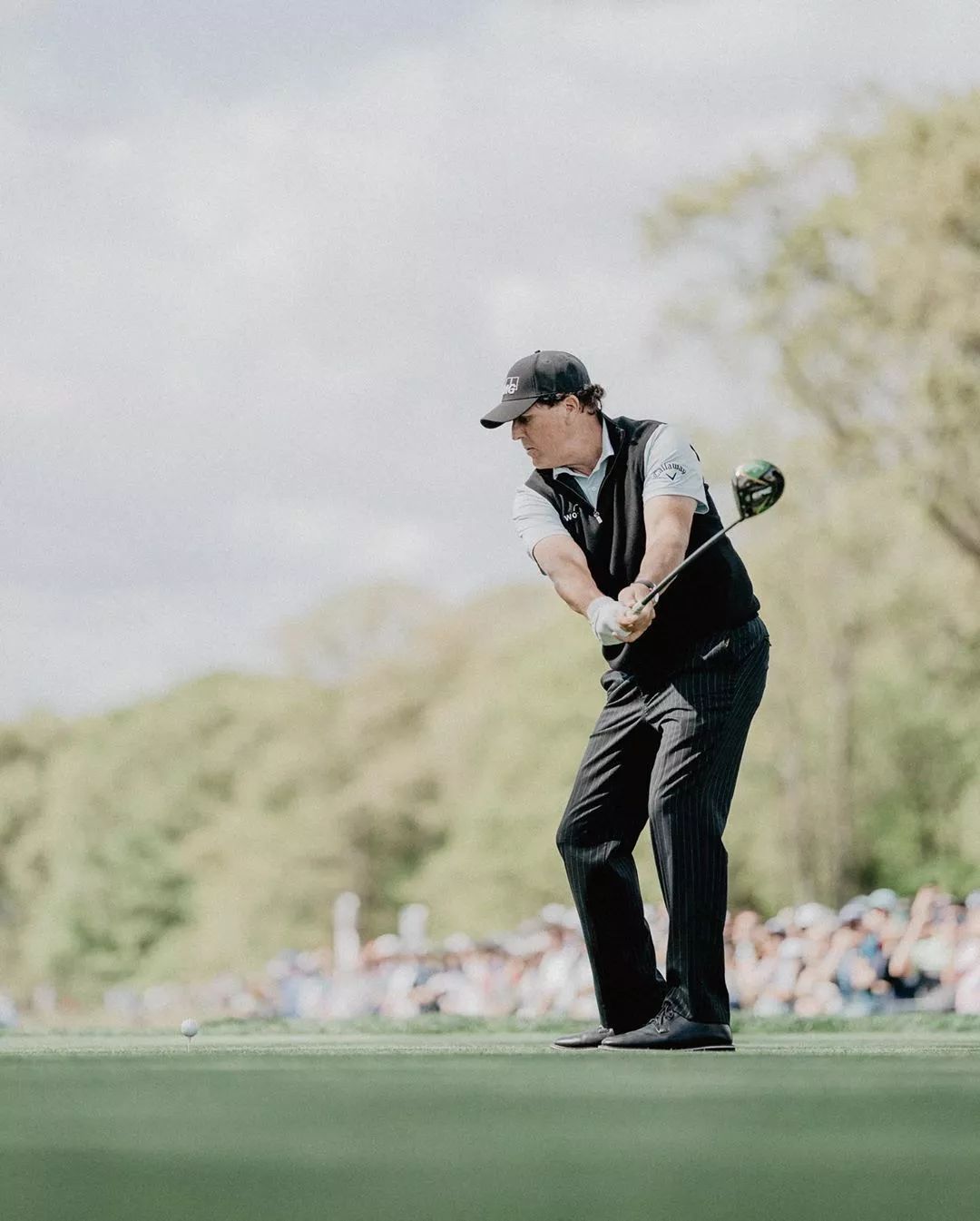 电竞平台-包含冲浪锦标赛，漠南玄武队与庐州闪电队读秒扳平，体能对抗拉满！边后卫成为亮点的词条